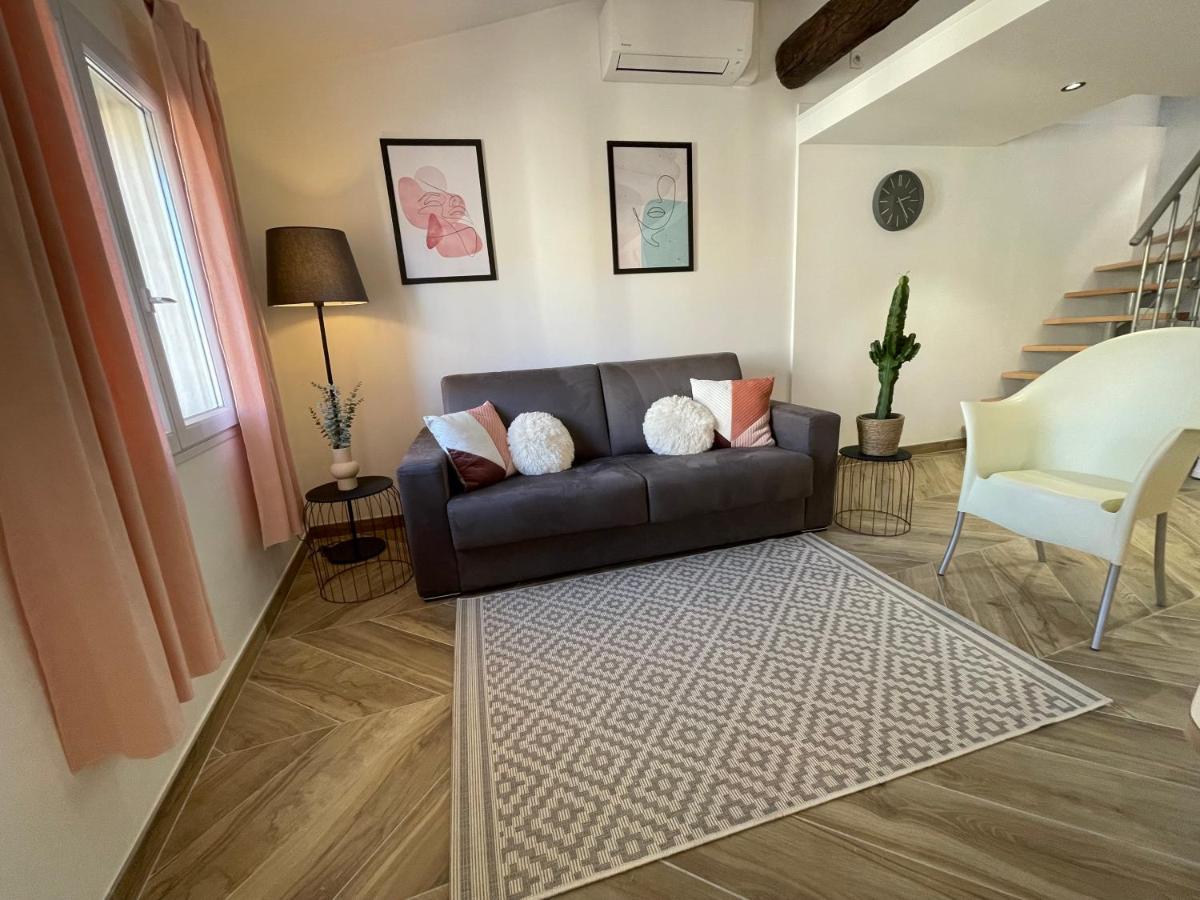 Nice Renting - Massena - Loft - Heart Of Vieil Antibes - The Market With Sea View Экстерьер фото