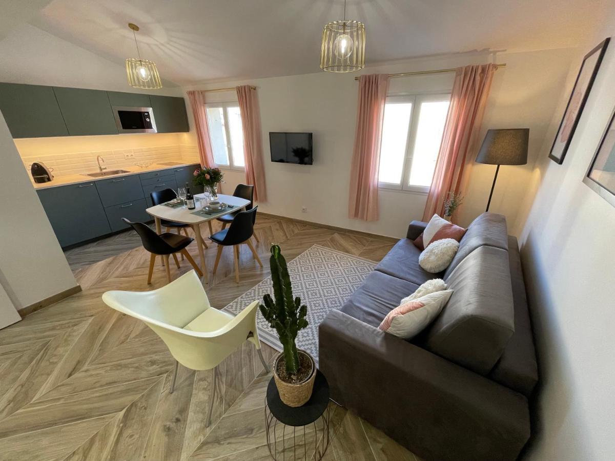 Nice Renting - Massena - Loft - Heart Of Vieil Antibes - The Market With Sea View Экстерьер фото